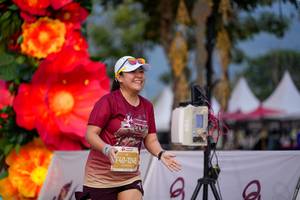 BIB: 
                            <button type="button" onclick="openModal(27889005)" class="btn btn-primary btn-sm float-right btn-popup" data-toggle="modal" data-target=".modal-high-quality">
                        <i class="fas fa-shopping-cart"></i> Add to Cart
                    </button>
                                            <button type="button" onclick="isThisMe(27889005, true)" class="btn btn-success btn-sm float-right btn-popup btn-isme hidden" data-toggle="tooltip" data-placement="bottom" title="นี่คือรูปของคุณใช่ไหม คลิกที่นี่เพื่อเอาเข้าอัลบั้ม">
                        <i class="fas fa-plus"></i> Add to album
                    </button>
                    <button type="button" onclick="isThisMe(27889005, false)" class="btn btn-warning btn-sm float-right btn-popup btn-isnotme hidden">
                        <i class="fas fa-ban"></i> Remove from album
                    </button>